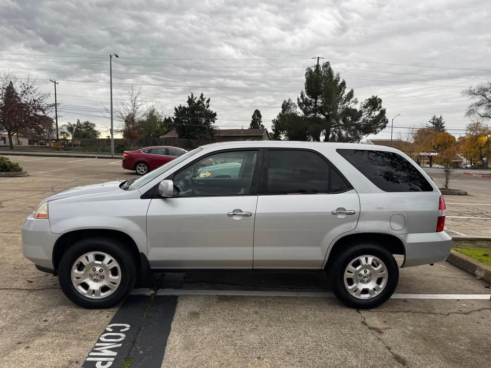 2001 Acura MDX 1st Gen - Image 3 of 19