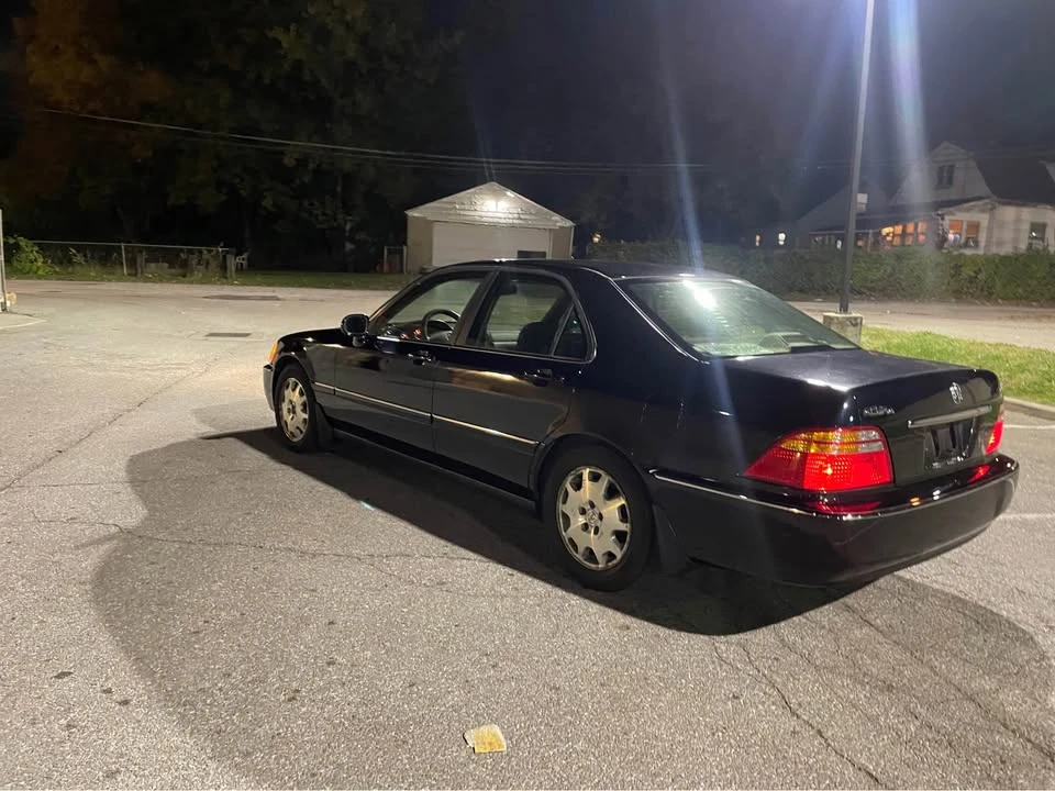 2001 Acura RL 1st Gen - Image 5 of 6