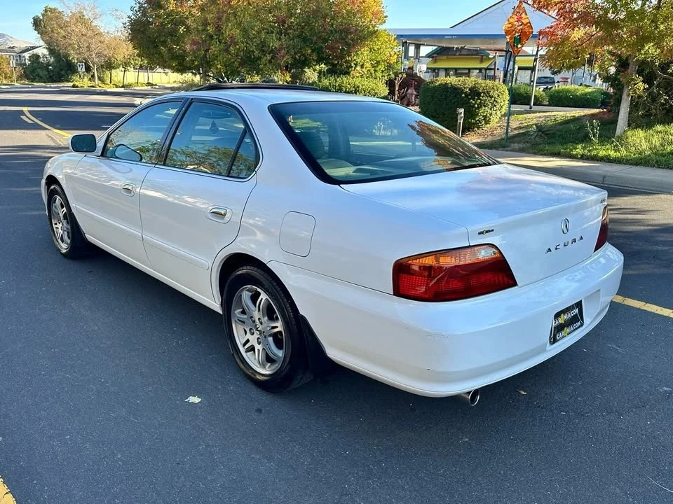 2001 Acura TL 2nd Gen - Image 10 of 19