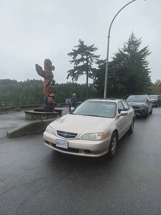 2001 Acura TL 2nd Gen - Image 4 of 4