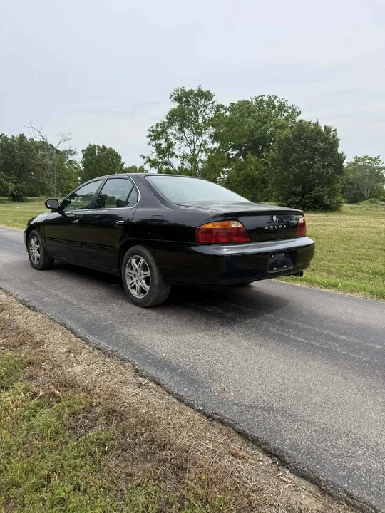 2001 Acura TL 2nd Gen - Image 4 of 9