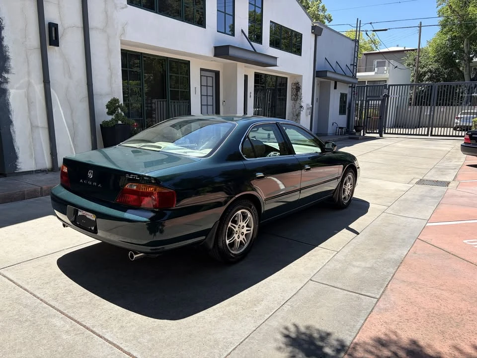 2001 Acura TL 2nd Gen - Image 5 of 12