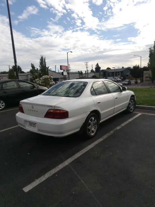 2001 Acura TL 2nd Gen - Image 3 of 10