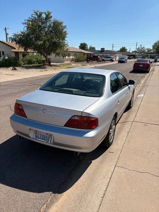 2001 Acura TL 2nd Gen - Image 2 of 13
