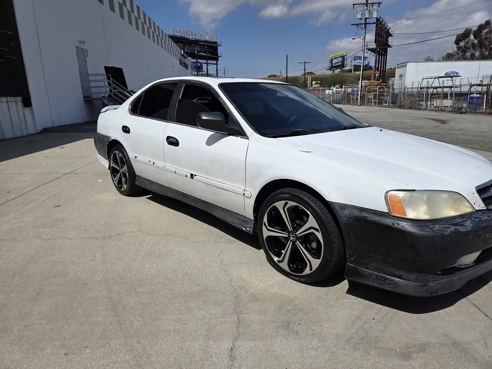 2001 Acura TL 2nd Gen - Image 8 of 10
