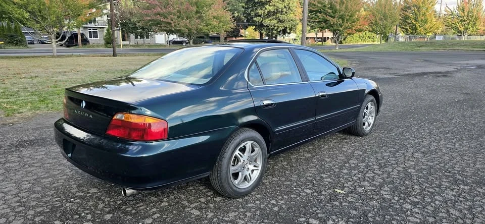 2001 Acura TL 2nd Gen - Image 12 of 17