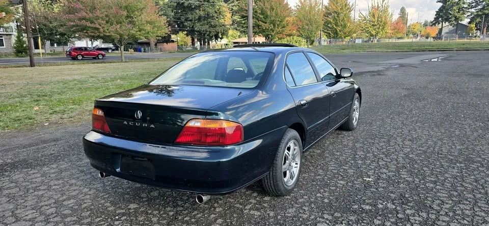 2001 Acura TL 2nd Gen - Image 11 of 17