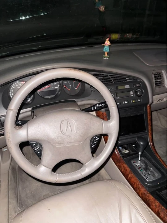 2001 Acura TL 2nd Gen - Image 10 of 11