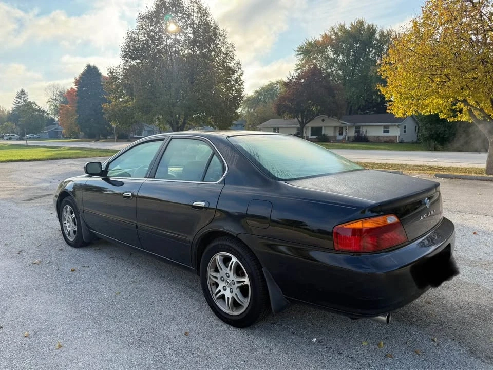 2001 Acura TL 2nd Gen - Image 3 of 5