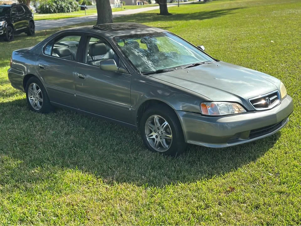 2001 Acura TL 2nd Gen - Image 2 of 9
