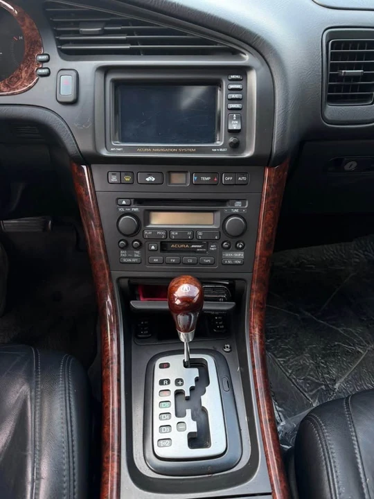 2001 Acura TL 2nd Gen - Image 9 of 11