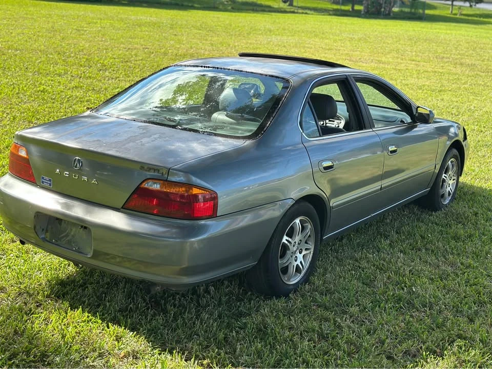 2001 Acura TL 2nd Gen - Image 3 of 9