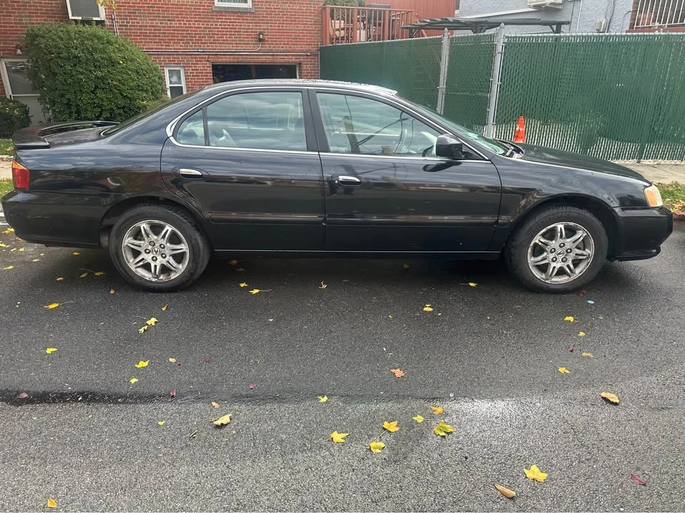 2001 Acura TL 2nd Gen - Image 2 of 9