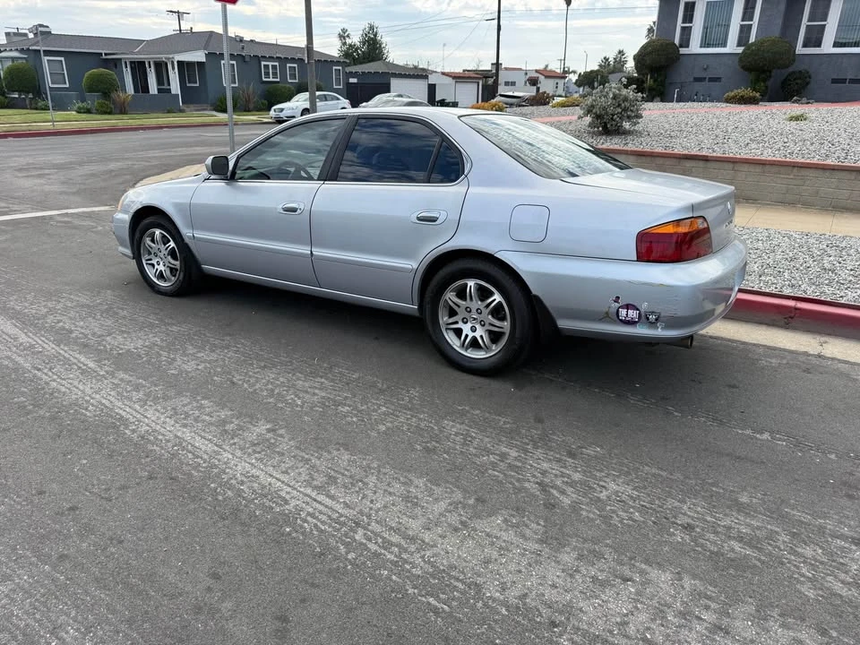 2001 Acura TL 2nd Gen - Image 5 of 8