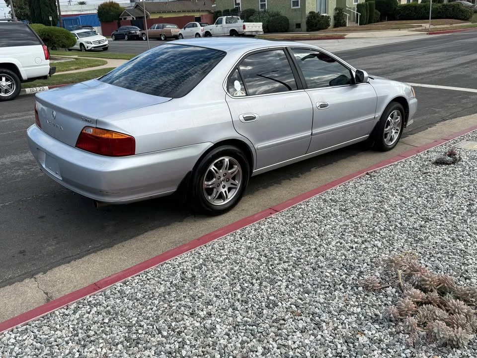 2001 Acura TL 2nd Gen - Image 3 of 8