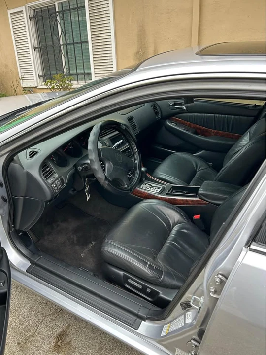 2001 Acura TL 2nd Gen - Image 6 of 9