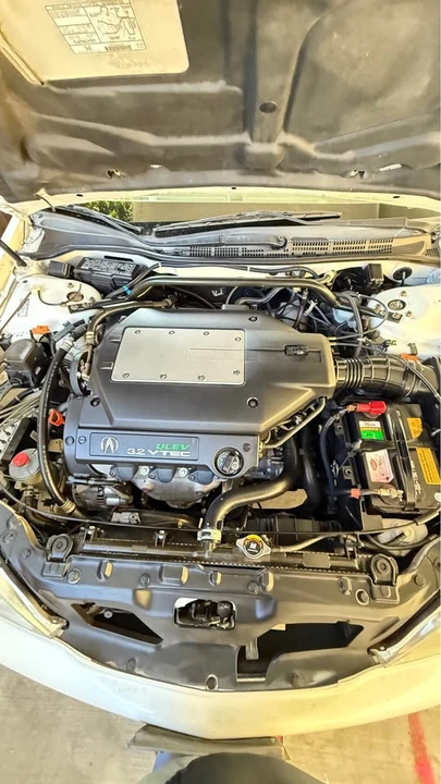 2001 Acura TL 2nd Gen - Image 4 of 8