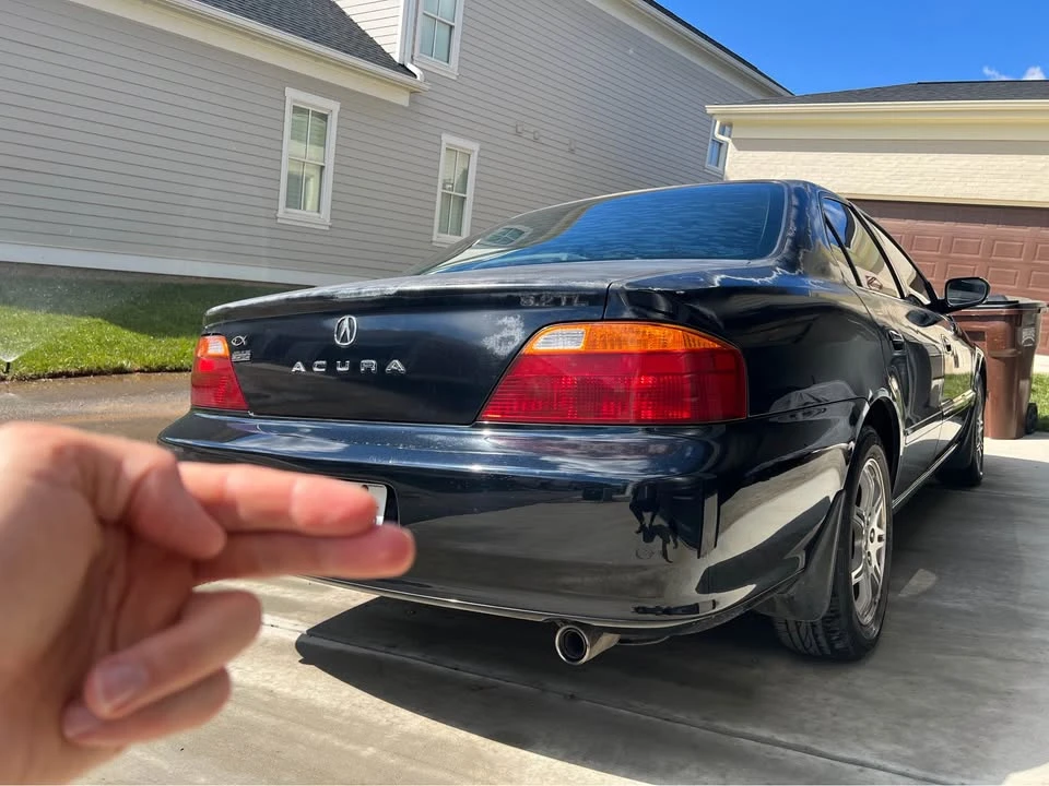 2001 Acura TL 2nd Gen - Image 5 of 13