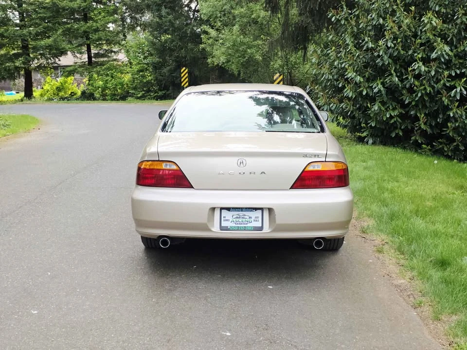 2001 Acura TL 2nd Gen - Image 4 of 17