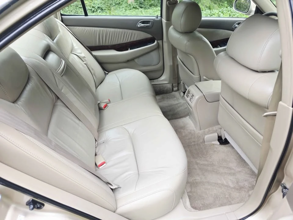 2001 Acura TL 2nd Gen - Image 12 of 17