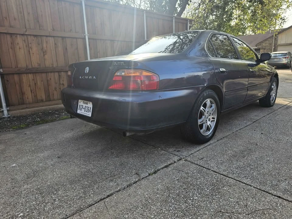 2001 Acura TL 2nd Gen - Image 4 of 15