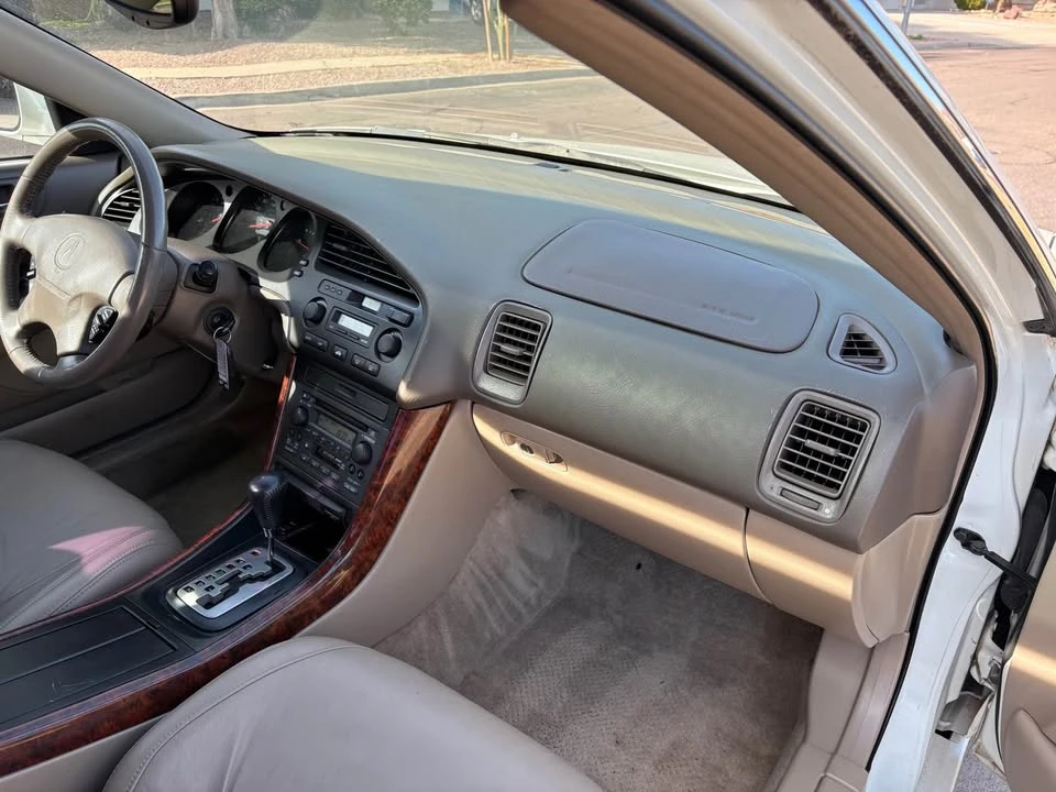 2001 Acura TL 2nd Gen - Image 15 of 16