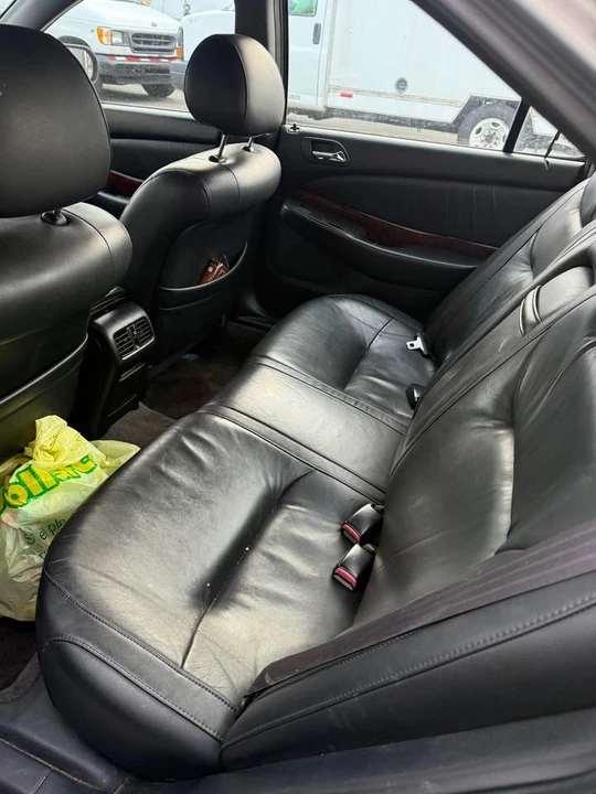 2001 Acura TL 2nd Gen - Image 5 of 5