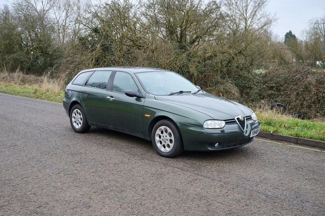 2001 Alfa Romeo 156 - Image 2 of 30