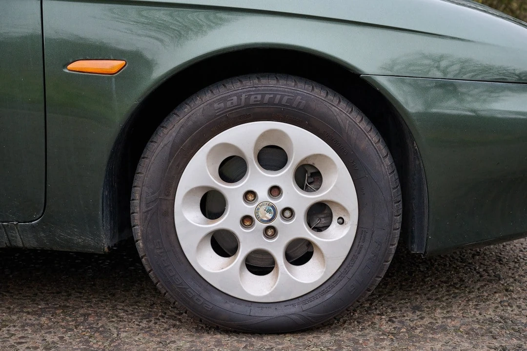 2001 Alfa Romeo 156 - Image 12 of 30