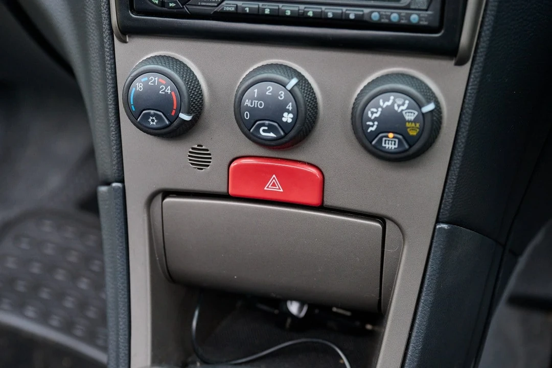 2001 Alfa Romeo 156 - Image 27 of 30
