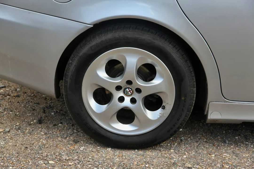 2001 Alfa Romeo 156 - Image 23 of 30