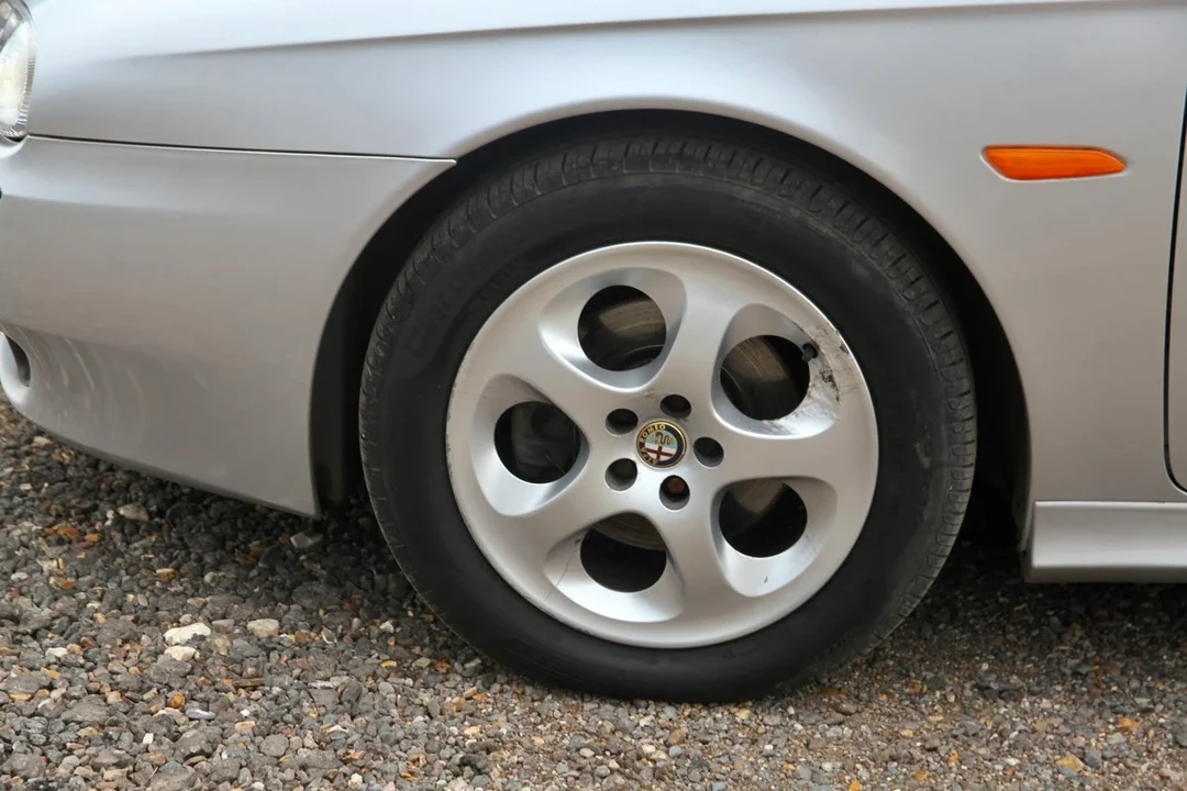 2001 Alfa Romeo 156 - Image 25 of 30