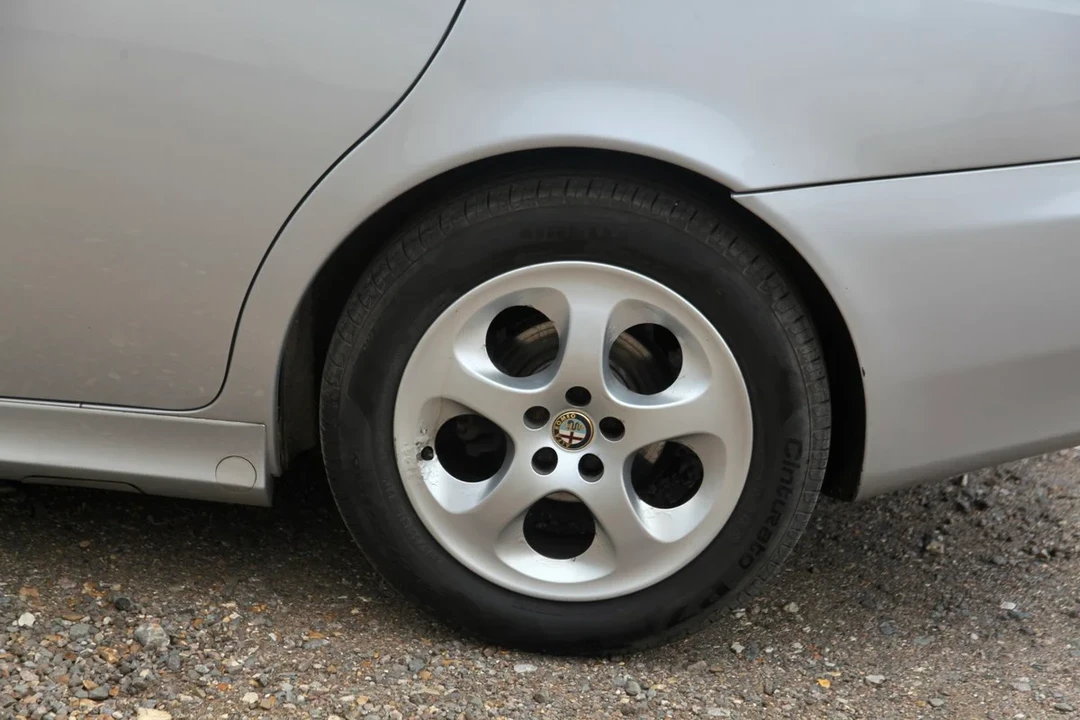 2001 Alfa Romeo 156 - Image 26 of 30