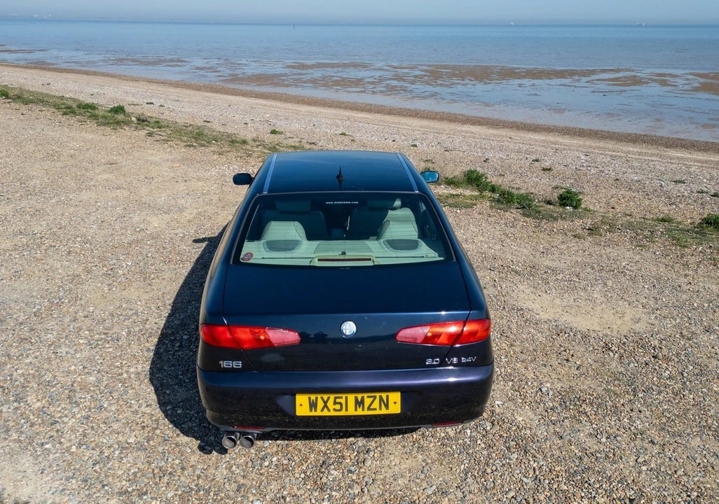 2001 Alfa Romeo 166 - Image 19 of 30