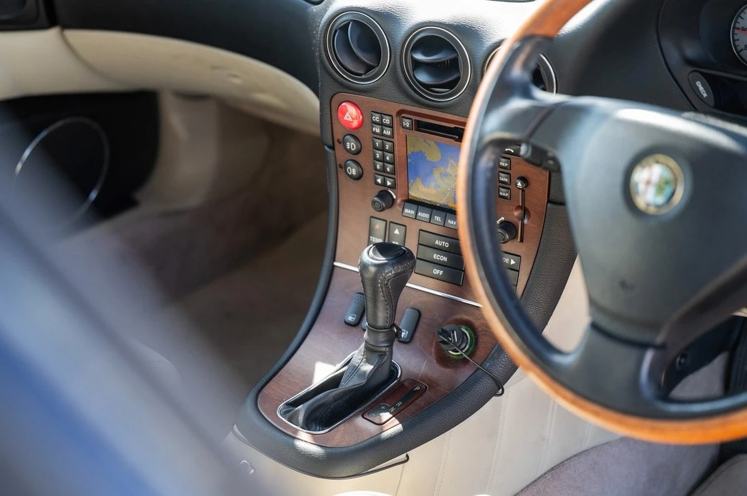 2001 Alfa Romeo 166 - Image 13 of 30