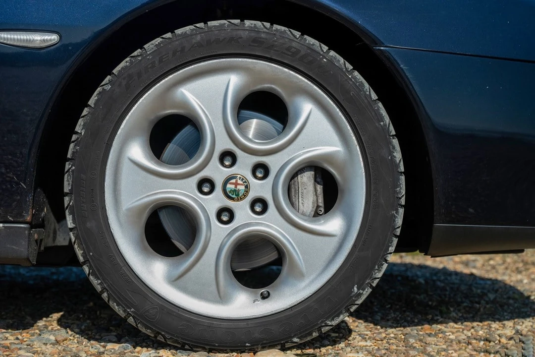 2001 Alfa Romeo 166 - Image 18 of 30