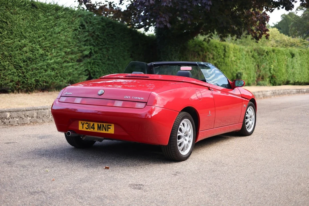 2001 Alfa Romeo 916 GTV & Spider - Image 7 of 30