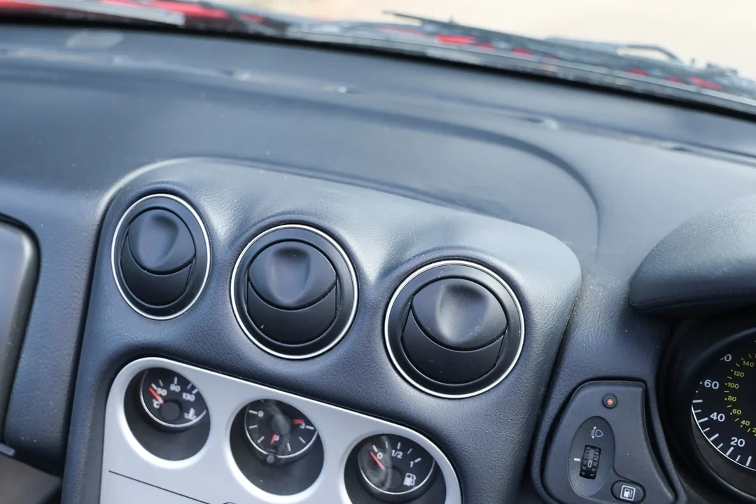 2001 Alfa Romeo 916 GTV & Spider - Image 22 of 30