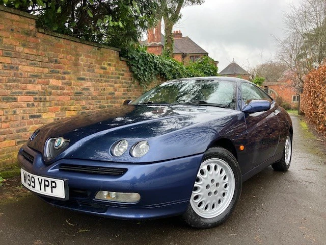 2000 Alfa Romeo 916 GTV & Spider - Image 3 of 30