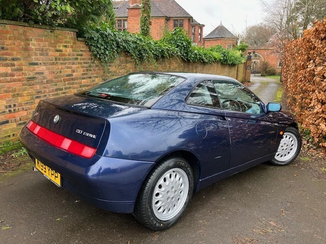2000 Alfa Romeo 916 GTV & Spider - Image 11 of 30