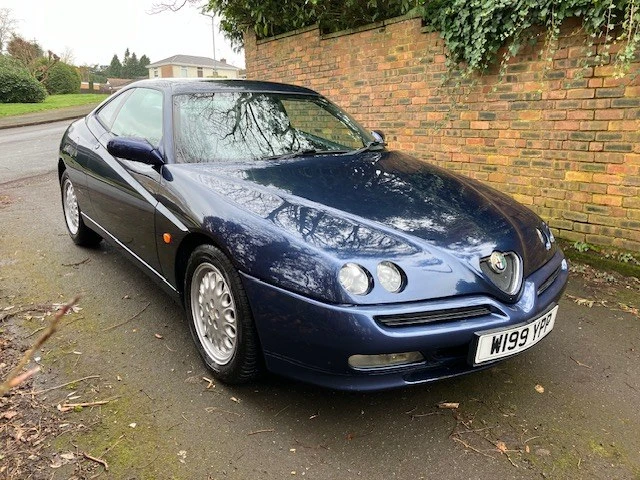 2000 Alfa Romeo 916 GTV & Spider - Image 7 of 30