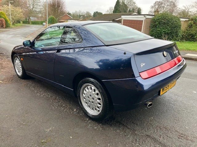 2000 Alfa Romeo 916 GTV & Spider - Image 14 of 30