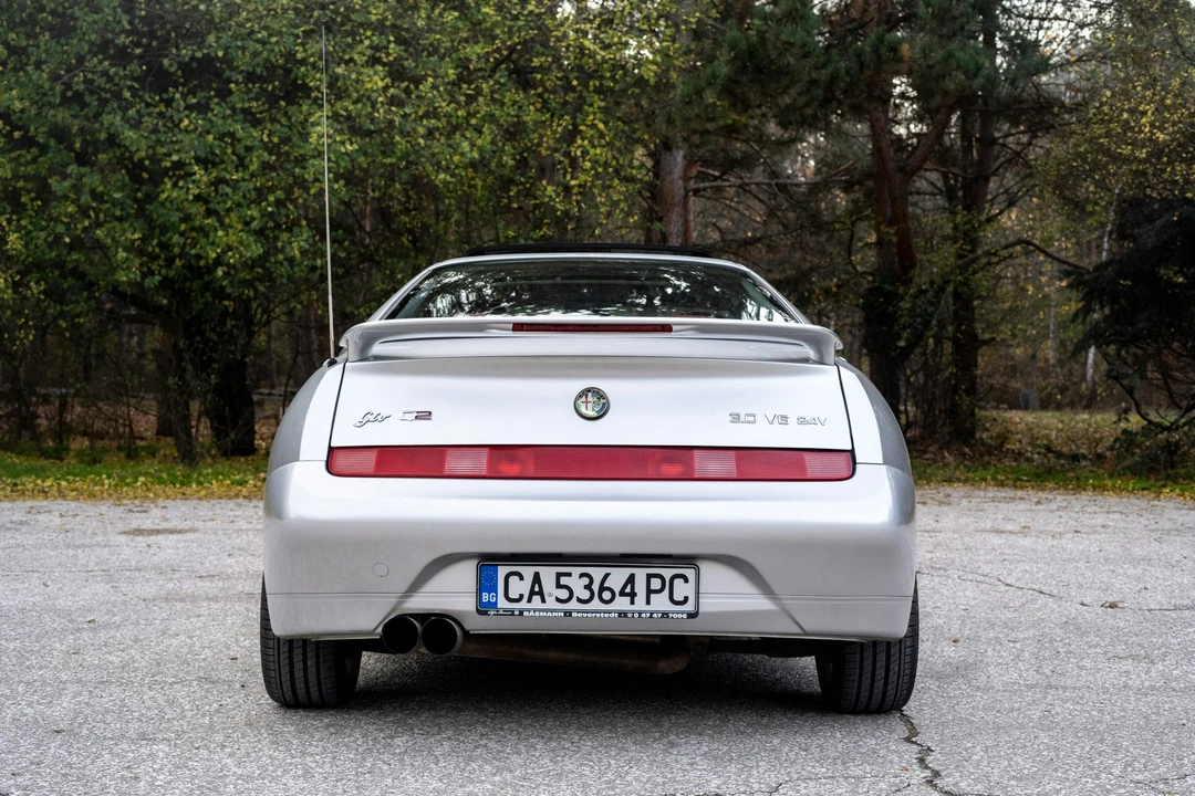 2001 Alfa Romeo 916 GTV & Spider - Image 14 of 21