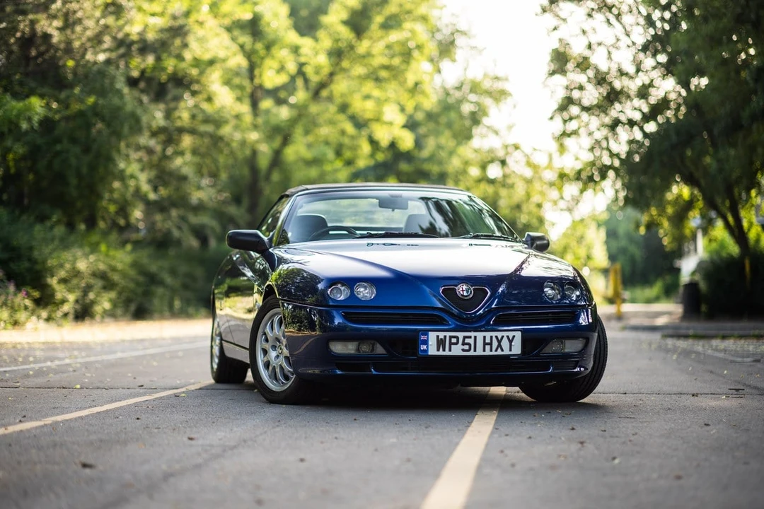 2001 Alfa Romeo 916 GTV & Spider - Image 20 of 30