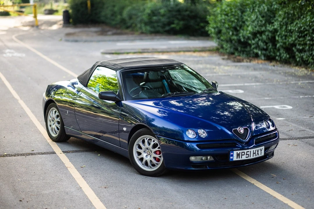 2001 Alfa Romeo 916 GTV & Spider - Image 22 of 30