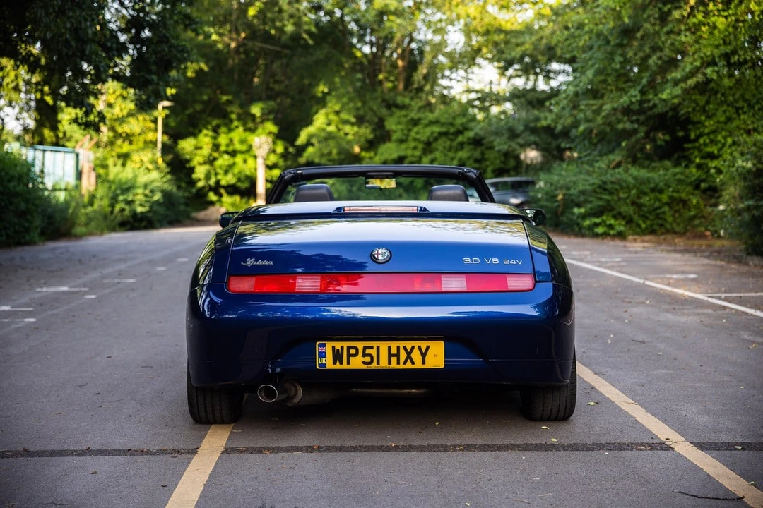 2001 Alfa Romeo 916 GTV & Spider - Image 15 of 30