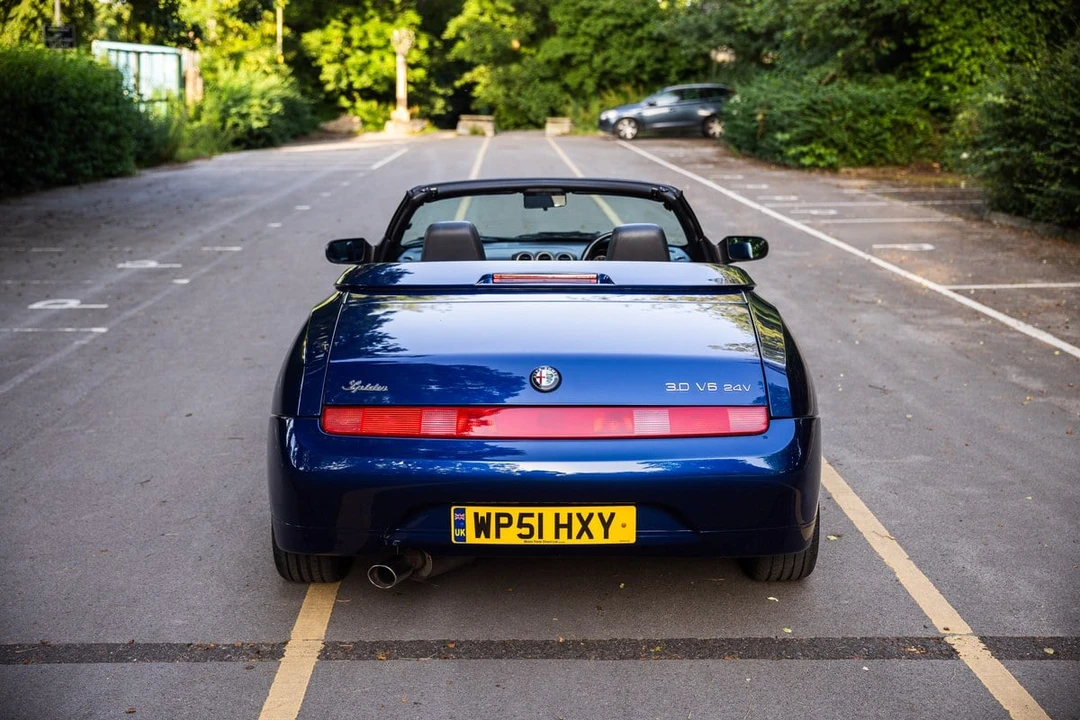 2001 Alfa Romeo 916 GTV & Spider - Image 16 of 30