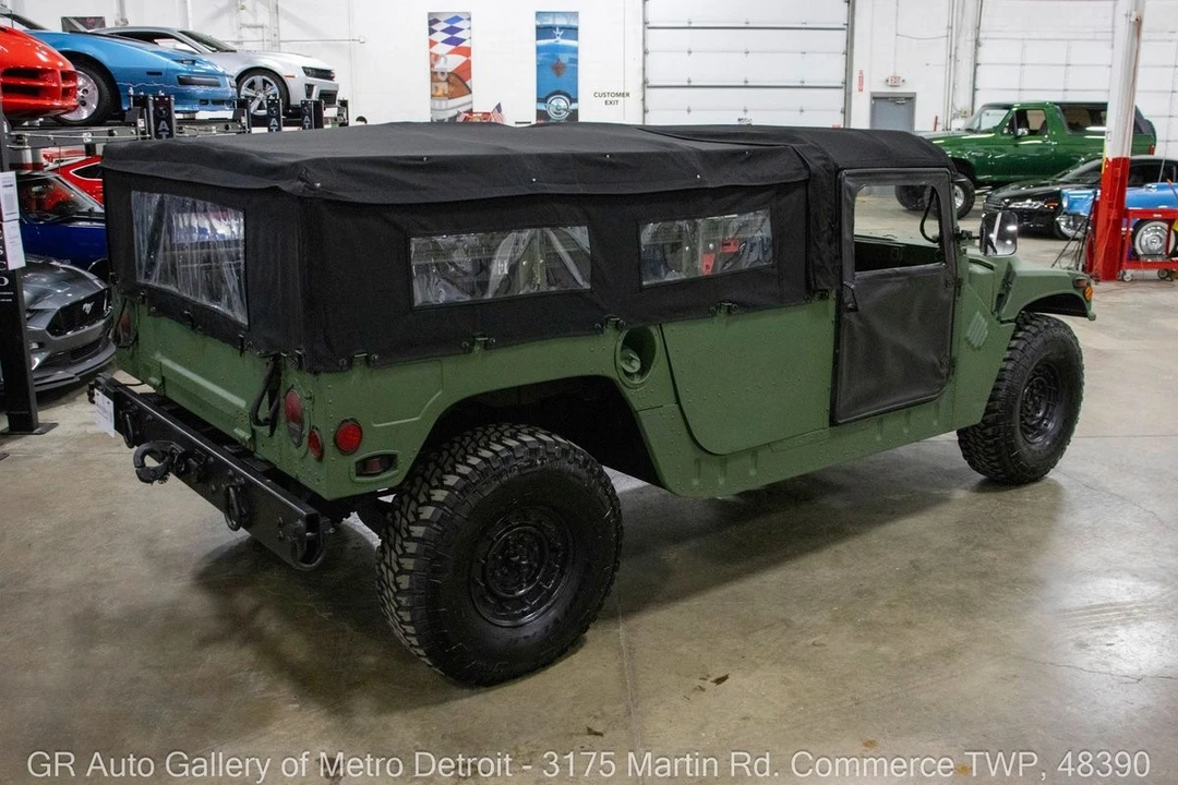 2001 AM General Hummer - Image 7 of 12