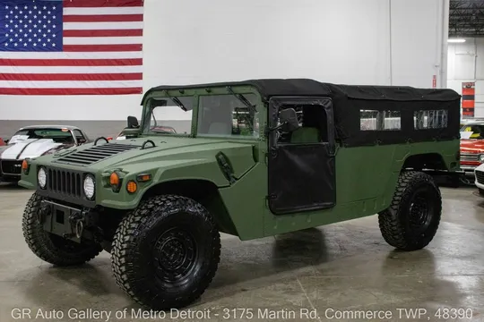 2001 AM General Humvee 1097A2