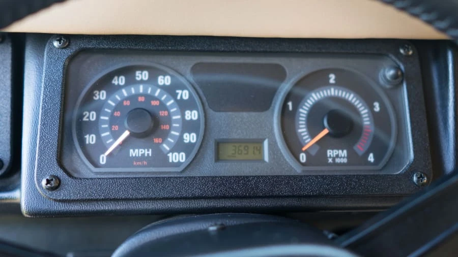 2001 AM General Hummer - Image 9 of 20